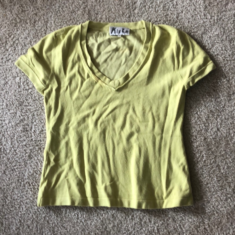 tee shirt